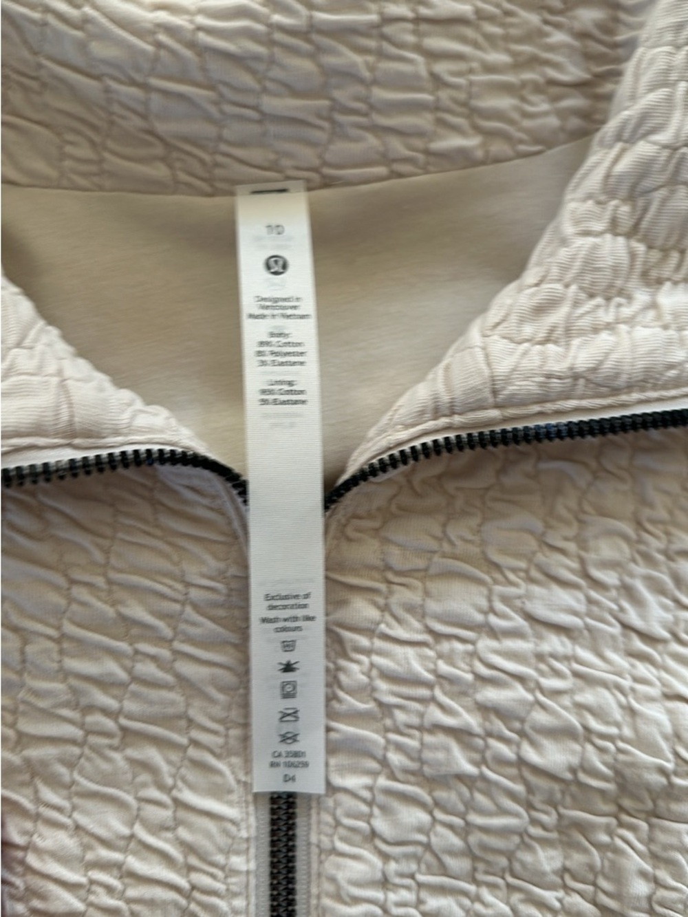 Lululemon Rippled Jacket - Picture 4 of 5